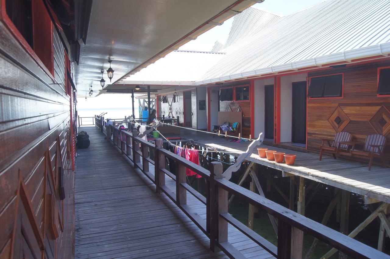 Mabul Paradise Lodge Mabul Island Exterior photo